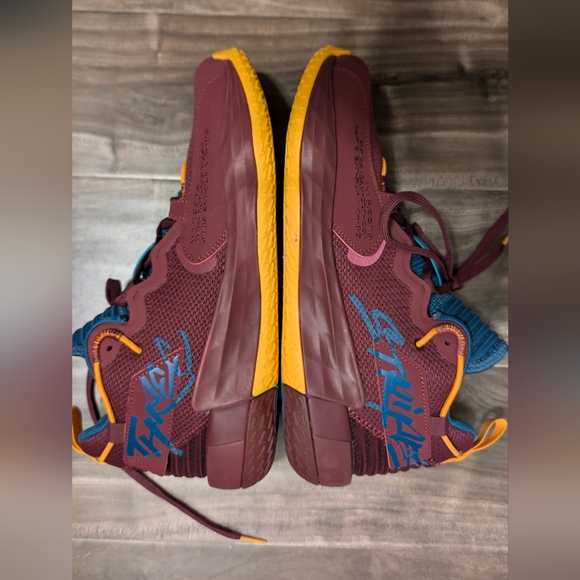 NIB Adidas Limite Dame 7 EXTPLY GCA 'Three' Victory Crimson Size 11. - Picture 4 of 7